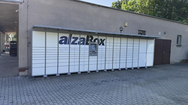 AlzaBox